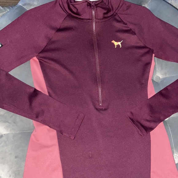 Pink sweater - Picture 2 of 3